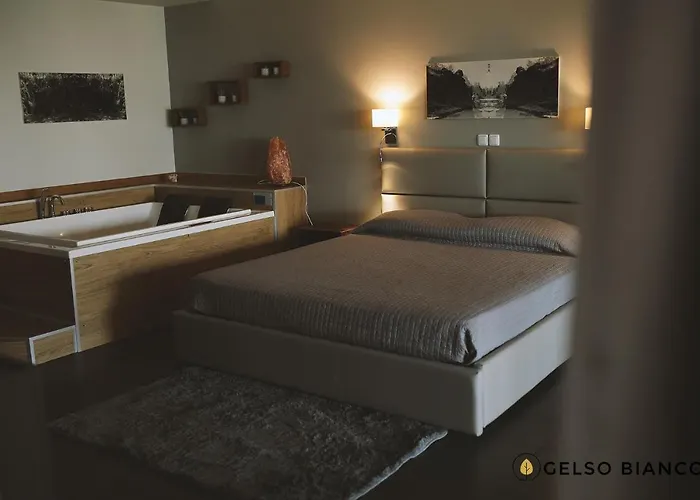 Gelso Bianco Country Bed & Breakfast