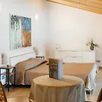 Gelso Bianco Country Bed & Breakfast 3*