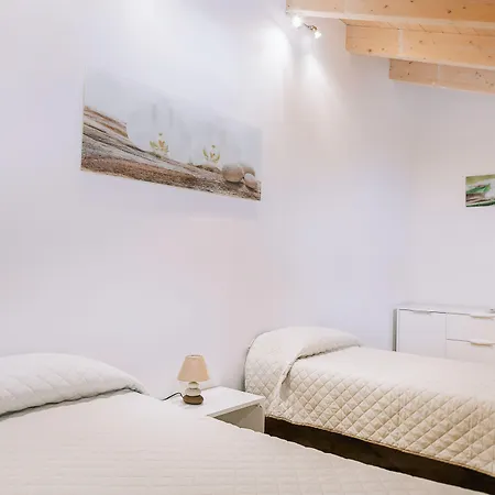 Gelso Bianco Country Bed & Breakfast