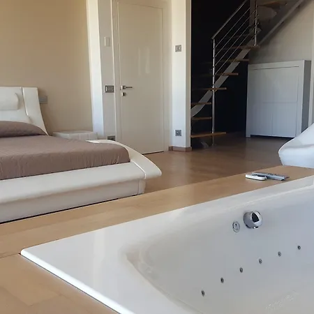 Oda ve Kahvaltı Gelso Bianco Country 4*