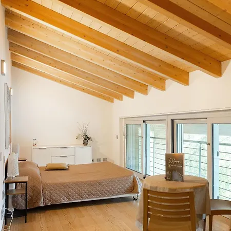 Gelso Bianco Country Bed and breakfast
