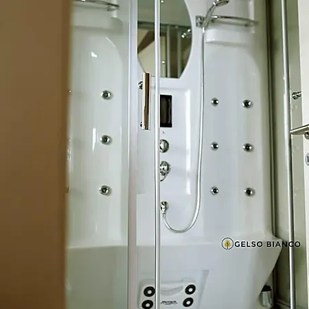 Gelso Bianco Country לינה וארוחת בוקר 3*