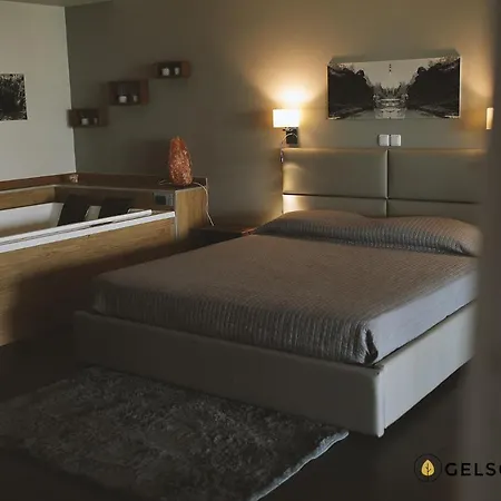 Gelso Bianco Country לינה וארוחת בוקר